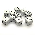 Кубики д6 16мм 10шт. Белые с острыми углами - фото 7086